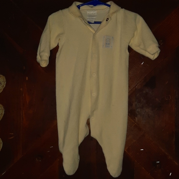 🍀3/15 Vintage 80s Yellow Footie sleeper - Picture 1 of 9